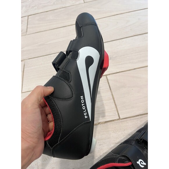 Peloton Cycling Shoes EU 45 US Men’s 11.5 Women’s 13 Black Red w/ Delta Cleats